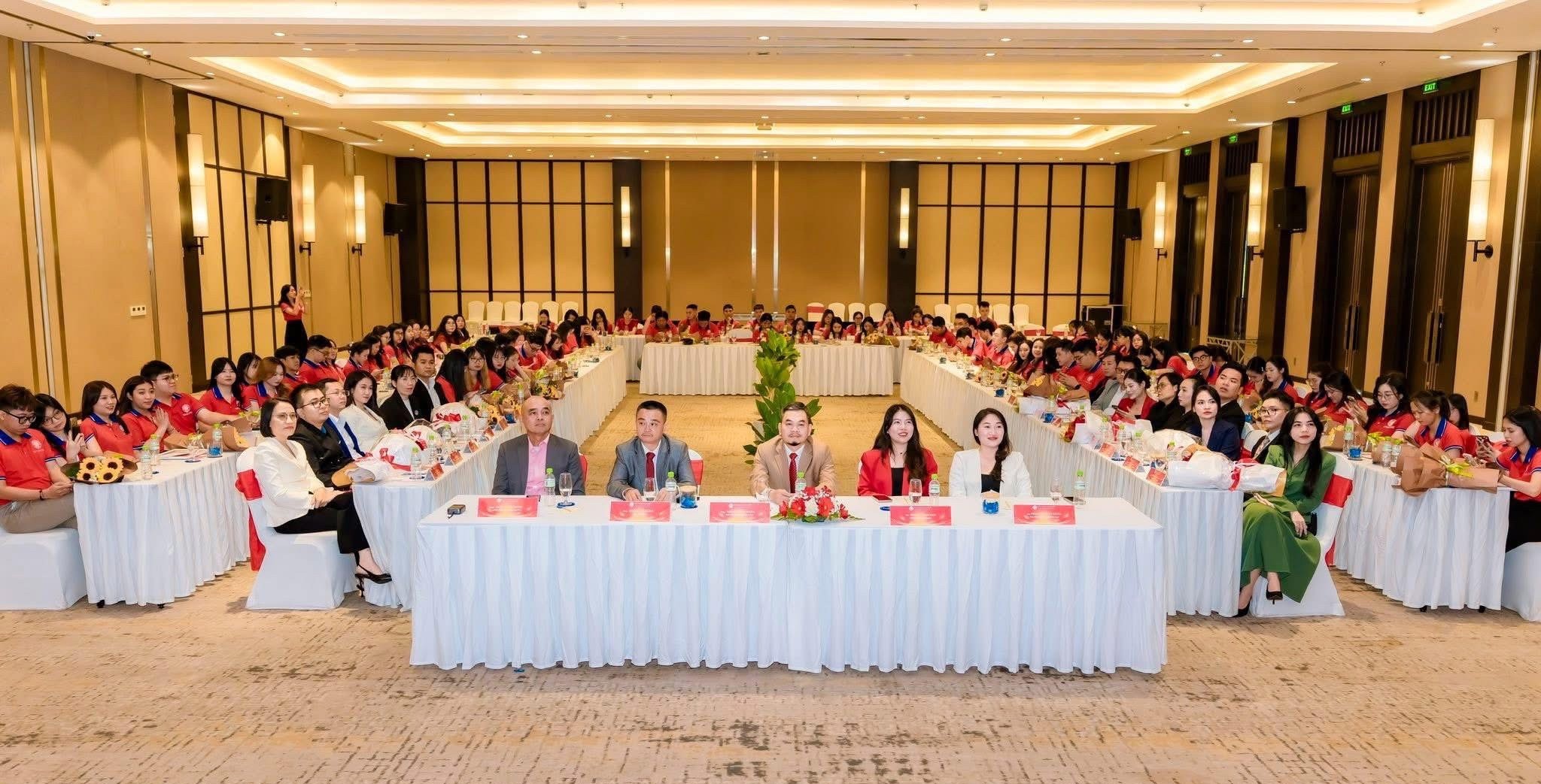 Văn phòng Top Ten
